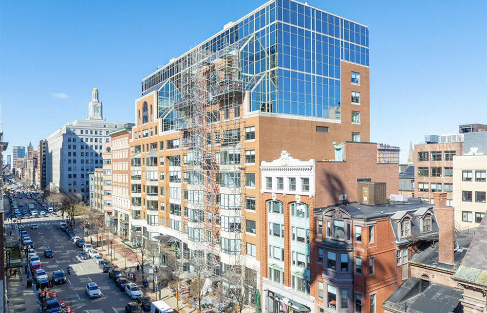 Newmark arranges $125 million sale of  245,084 s/f 399 Boylston St. to DivcoWest